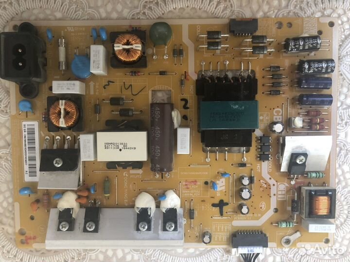 Main plata: BN62-00765A