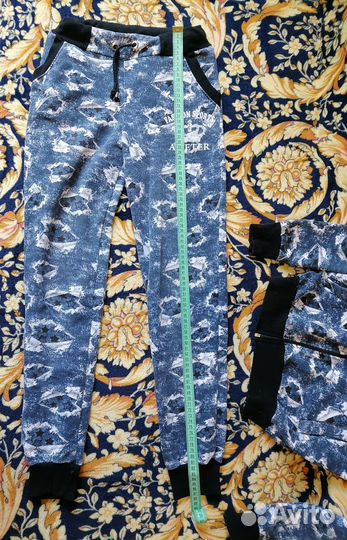 Спортивный костюм