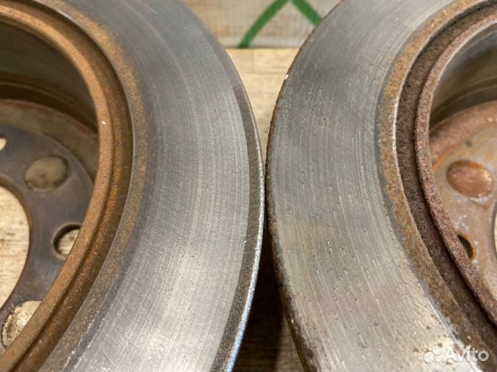 Диск тормозной задний Mitsubishi Lancer 10 CY3A