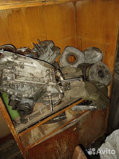 Запчасти на мотоцикл иж планета и Юпитер