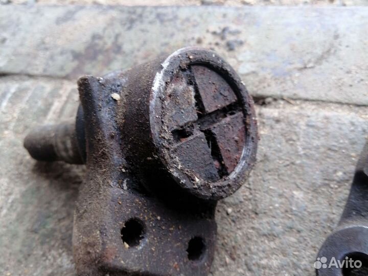 Шаровая опора