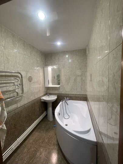 2-к. квартира, 52 м², 2/9 эт.