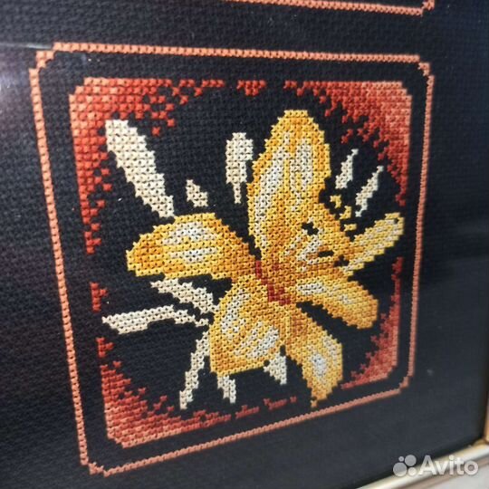 Вышивка крестиком готовая