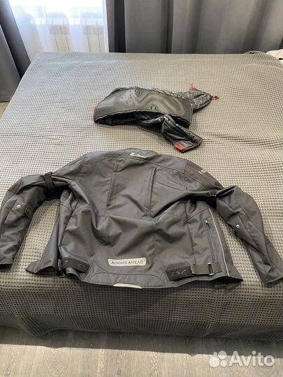 Мотокуртка