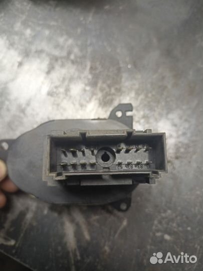 Переключатель света Ford Focus 1