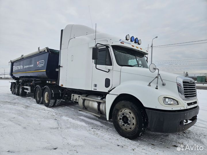 Freightliner Columbia, 2003