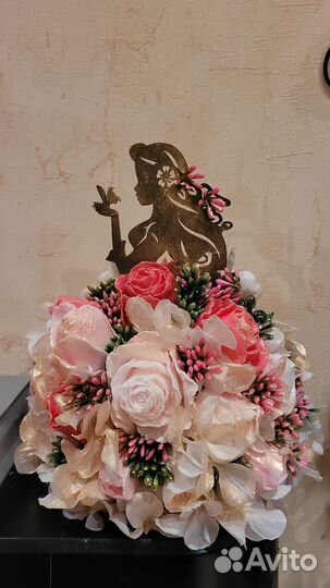 Девушка в цветах