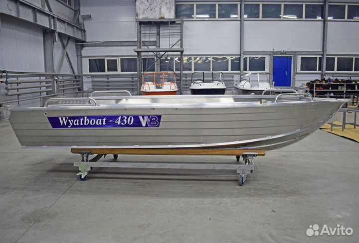 Алюминиевая моторная лодка Wyatboat 430Р новая