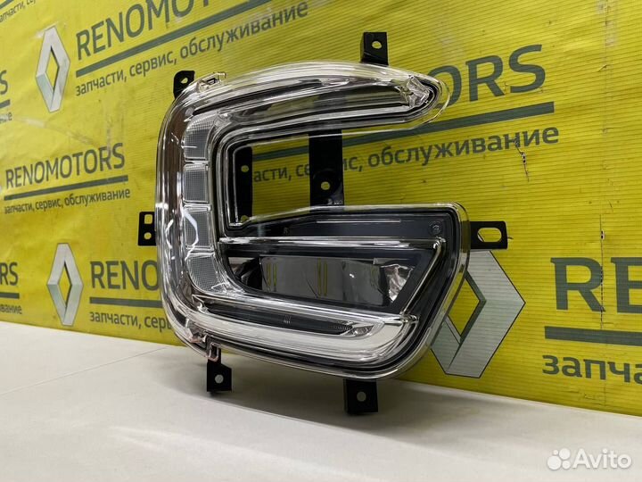 Дхо с противотуманной фарой правая Renault Kaptur