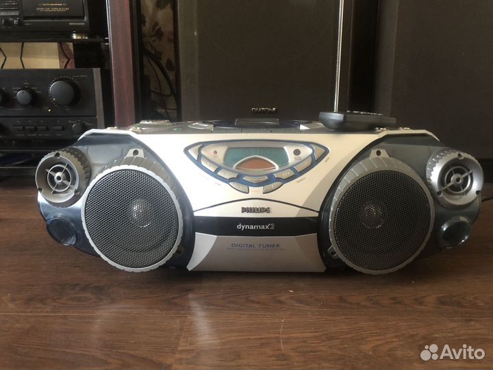 Бумбокс Philips Dynamax2