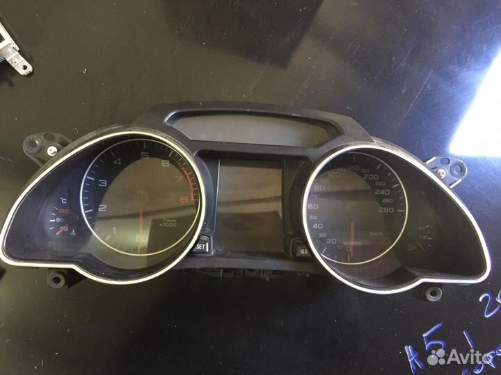 Щиток приборов Ауди А5 8T 2008