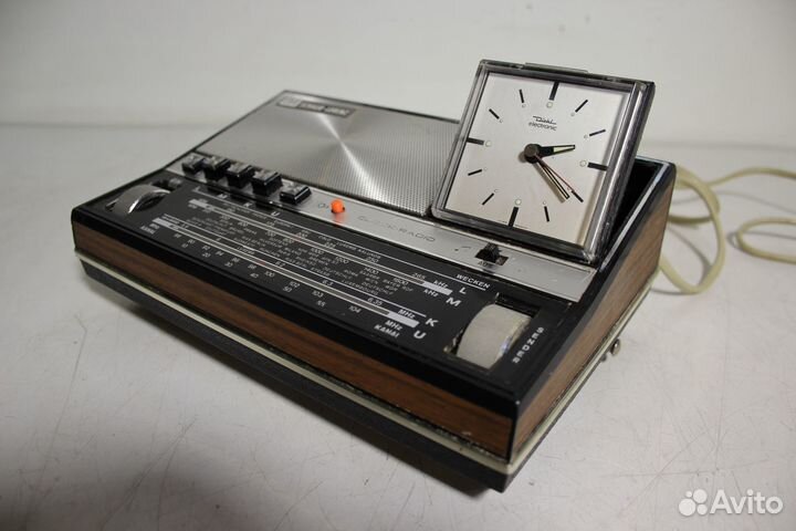 ITT Schaub-Lorenz 101 Радио+Часы Germany