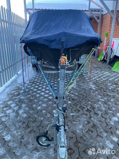 Лодка с прицепом