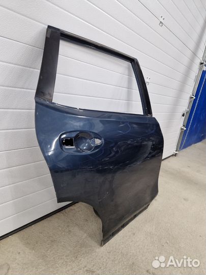 Задний правый дверь ниссан x-trail T32