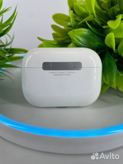 Наушники AirPods Pro