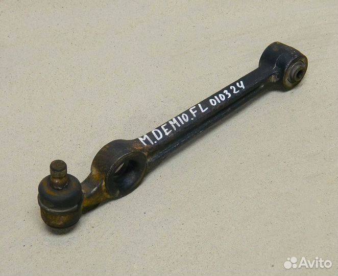 Рычаг передний левый Mazda Demio 1