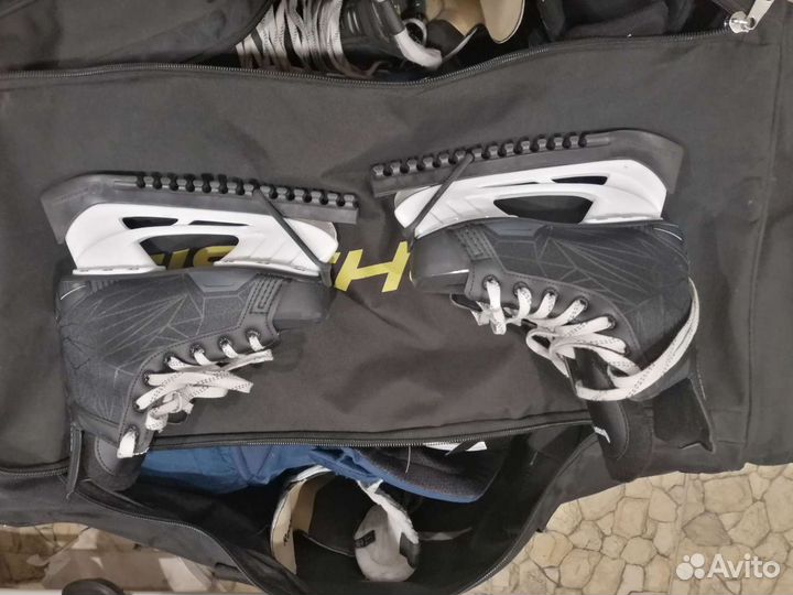 Коньки хоккейные детские 36