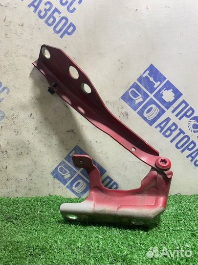 Петля капота Volvo S40 седан 1.6 B4164S3 2007