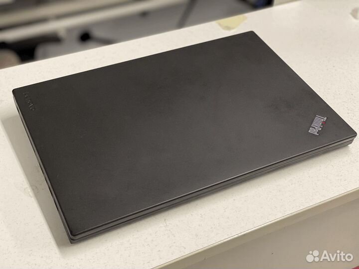В коробке ThinkPad X260 i5-6200U 8GB 256SSD IPS