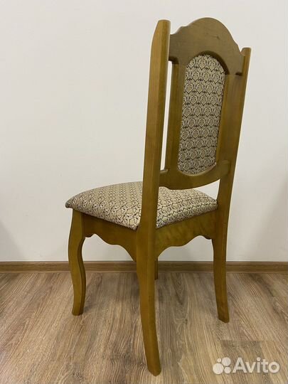 Стул из массива