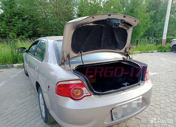 Декоративная накладка крышки багажника Volga Siber