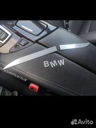 Накладка на пороги BMW F10. Накладки на пороги