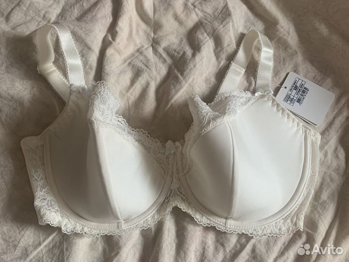 Бюстгальтер 85f