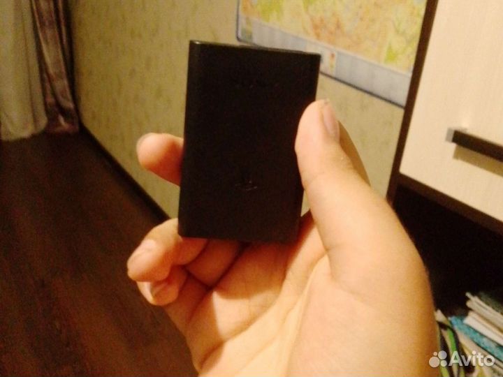 Sony Vita PCH-1008 (микро сд с картой памяти)