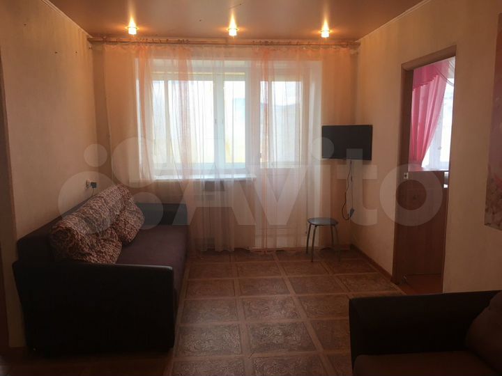 2-к. квартира, 41 м², 4/4 эт.
