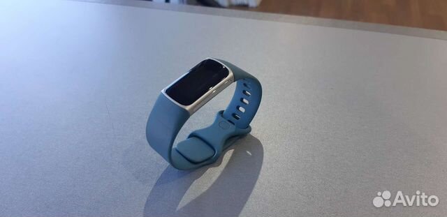 Fitbit Charge 5 умные часы браслет фитнес трекер купить в Кемерово ...