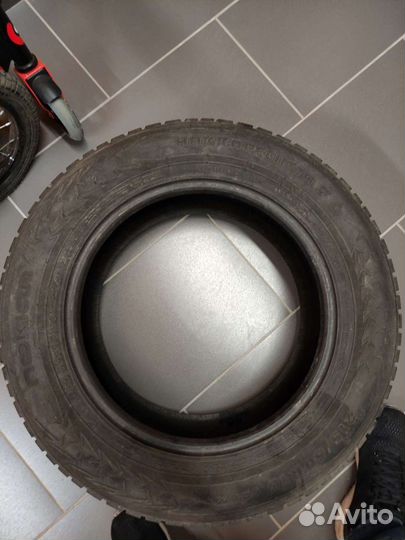 Nokian Tyres Hakkapeliitta 7 215/60 R16