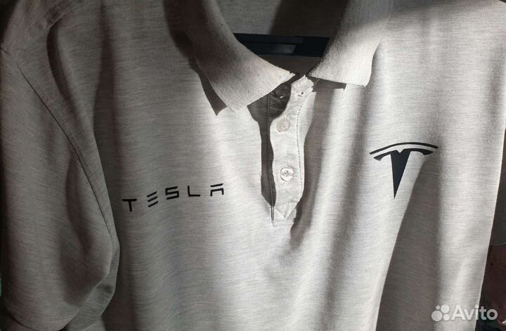 Футболка tesla