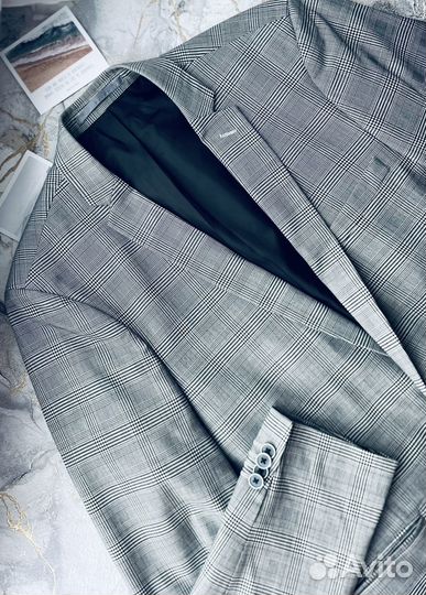 Пиджак в клетку