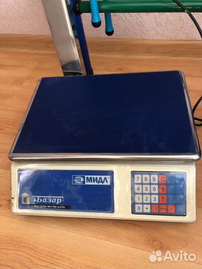 Весы торговые электронные
