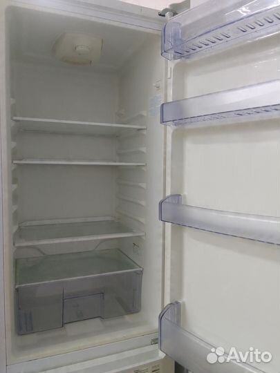 Холодильник б/у beko 200 см