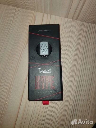 Брелок Renault