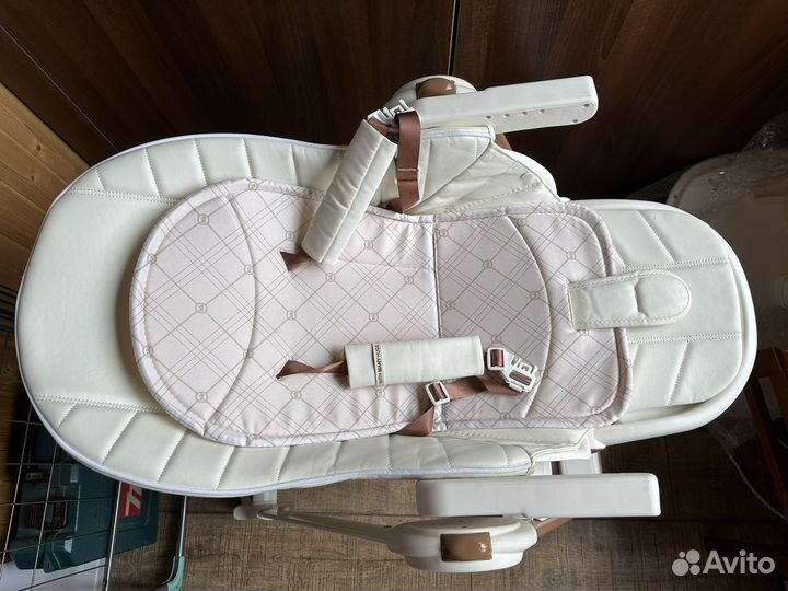 Стульчик для кормления happy baby berny v2