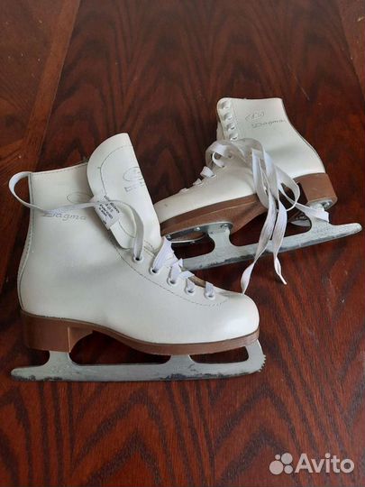 Коньки фигурные детские