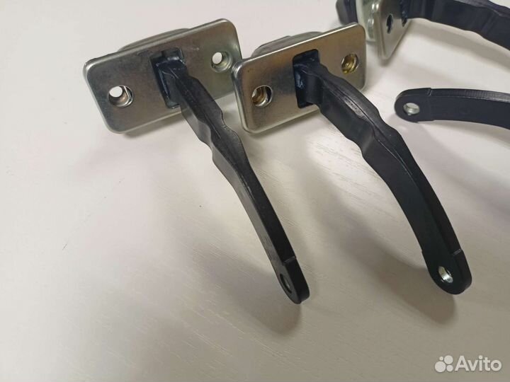 Ограничители двери УАЗ Патриот комплект