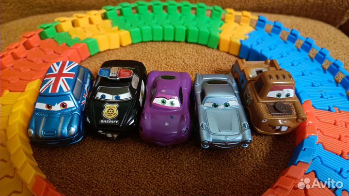 Машинки пакетом дорога