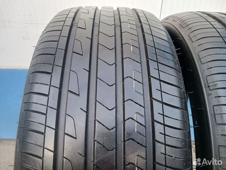 Zmax Zealion 245/40 R20