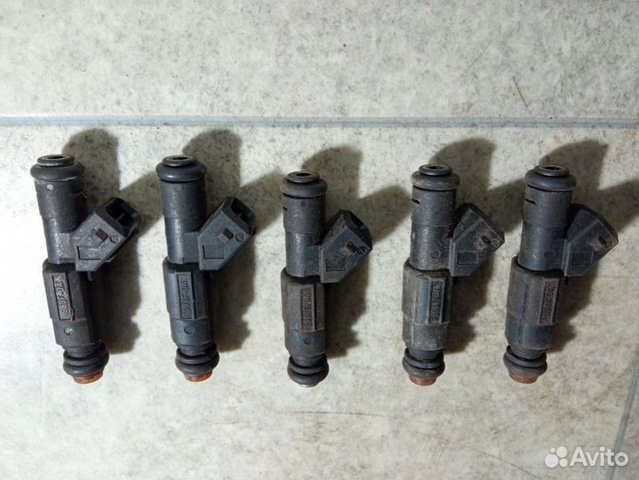 Форсунка Ford Focus 1 0280155819