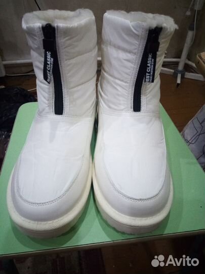 Дутики женские зимние