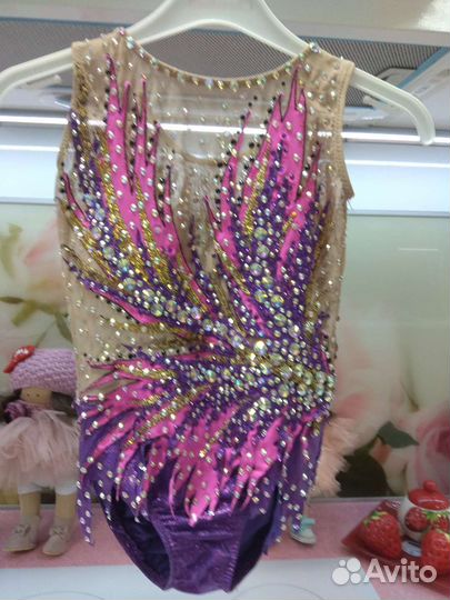 Купальник для художественной гимнастики