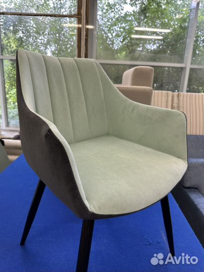 Перетяжка мягкой мебели