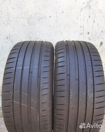 Michelin Pilot Sport 4 235/40 R19 96Y
