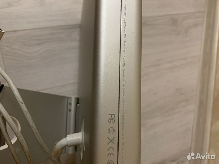 Монитор Apple Cinema 23