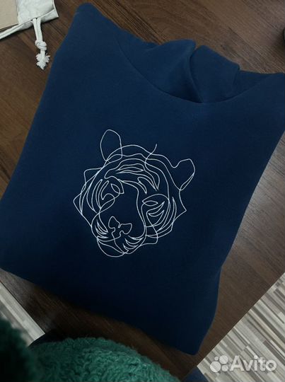 Вышивка на одежде / шевроны