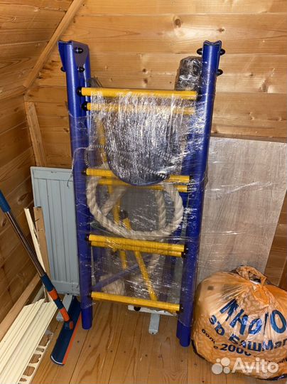 Шведская стенка турник кольца канат маятник