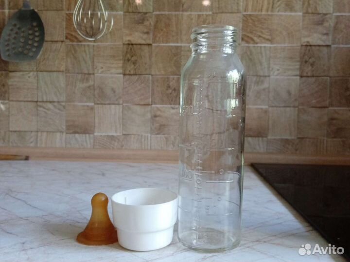 Бутылочка для кормления стеклянная